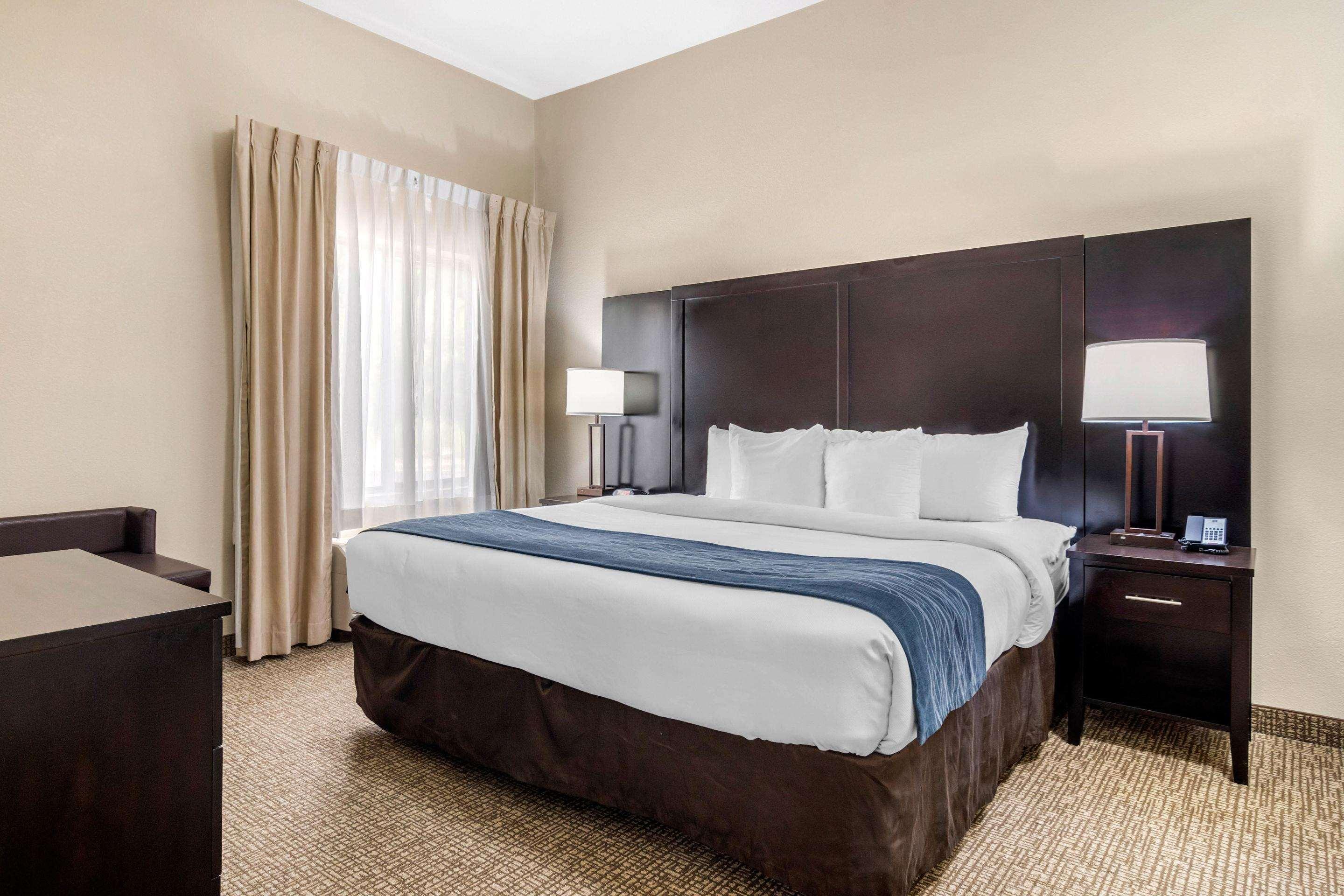 Comfort Inn & Suites Atlanta-Smyrna Exterior foto